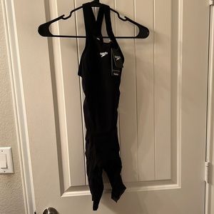 Speedo Pure Valor Kneeskin - Size 24 - Open Back - New With Tags